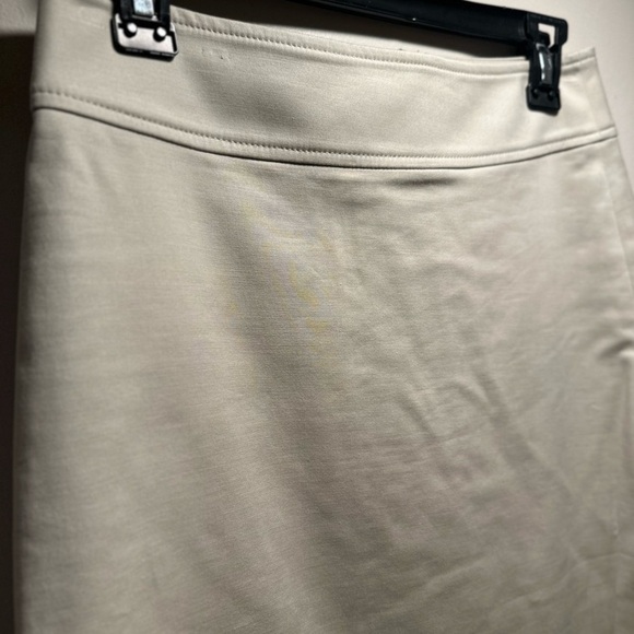 Banana Republic Midi Lined Skirt Size 0 - Picture 5 of 16